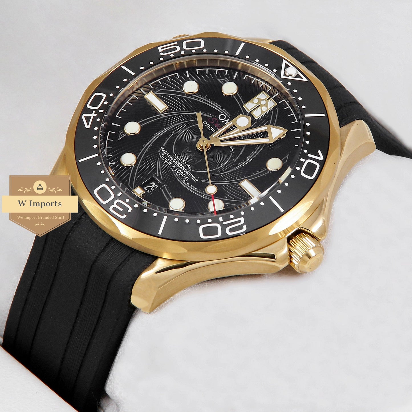 Latest Collection Yellow Gold Case With Black Dial & Rubber Strap