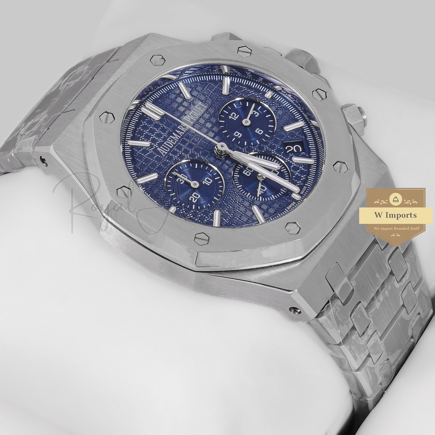 Latest Collection Chronograph Silver With Blue Texture Dial Chain Watch