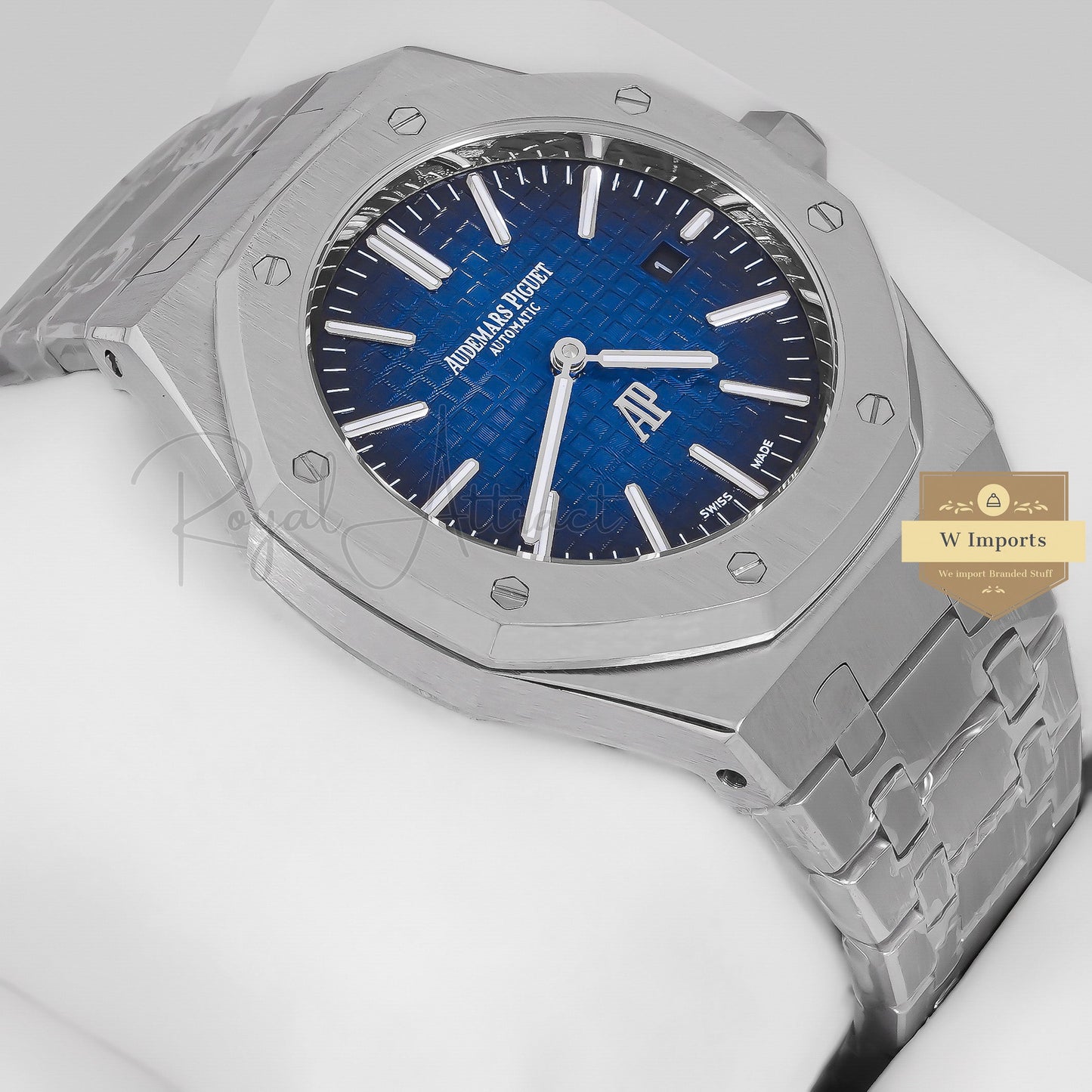 Latest Collection Silver With Blue Dial Chain Watch