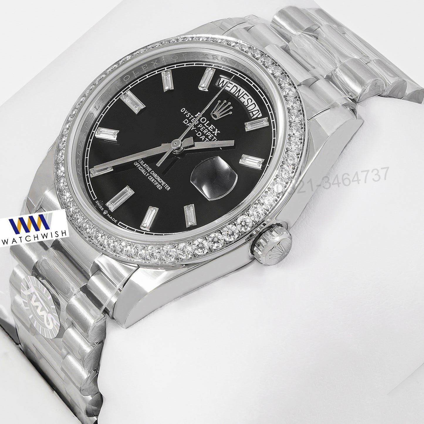 Latest Collection 40 Silver With Black Dial & Stone Bezel Automatic Watch EW Made