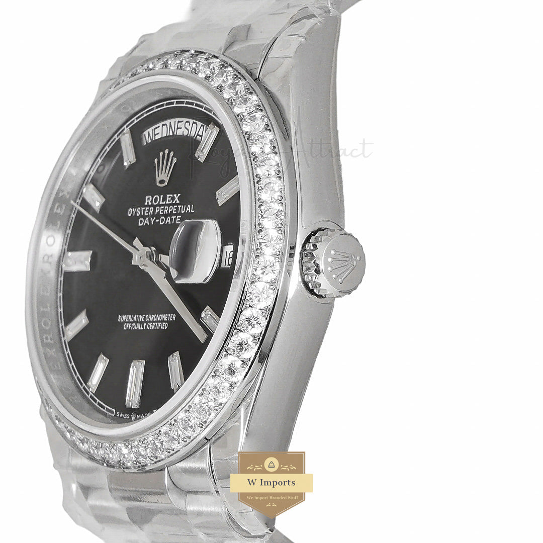 Latest Collection 40 Silver With Black Dial & Stone Bezel Automatic Watch EW Made