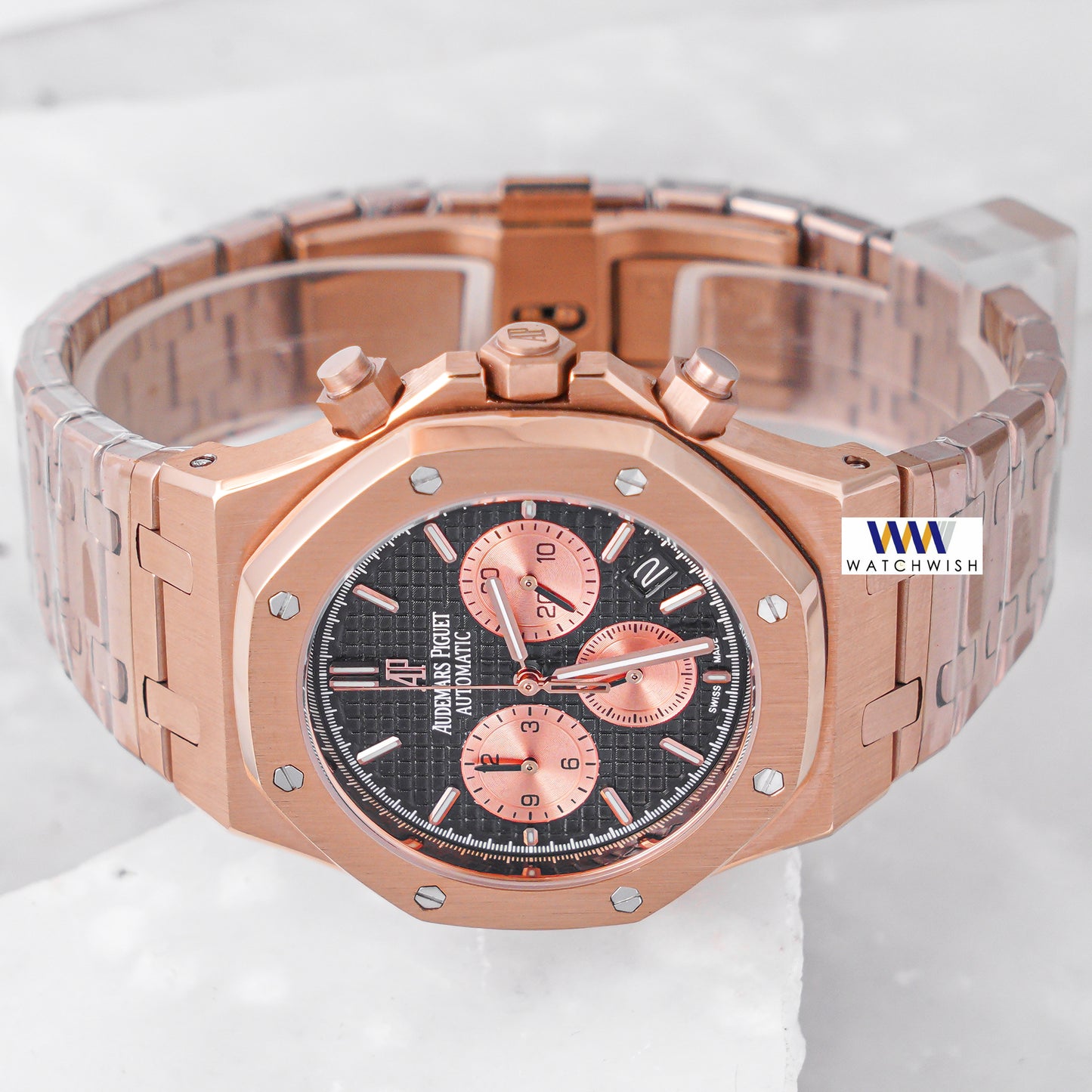 Latest Collection Oak Chronograph Rose Gold With Black Dial