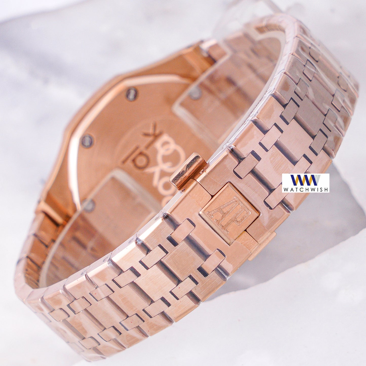 Latest Collection Oak Chronograph Rose Gold With Black Dial