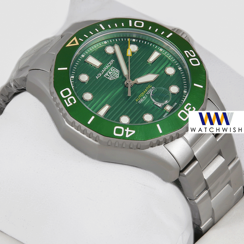 Latest Collection Calibre 7 300m/1000ft All Silver With Green Dial & Bezel