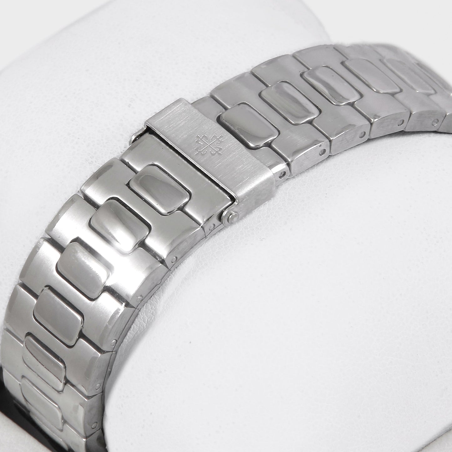 Latest Collection Silver With Green Dial Stone Bezel Automatic Watch