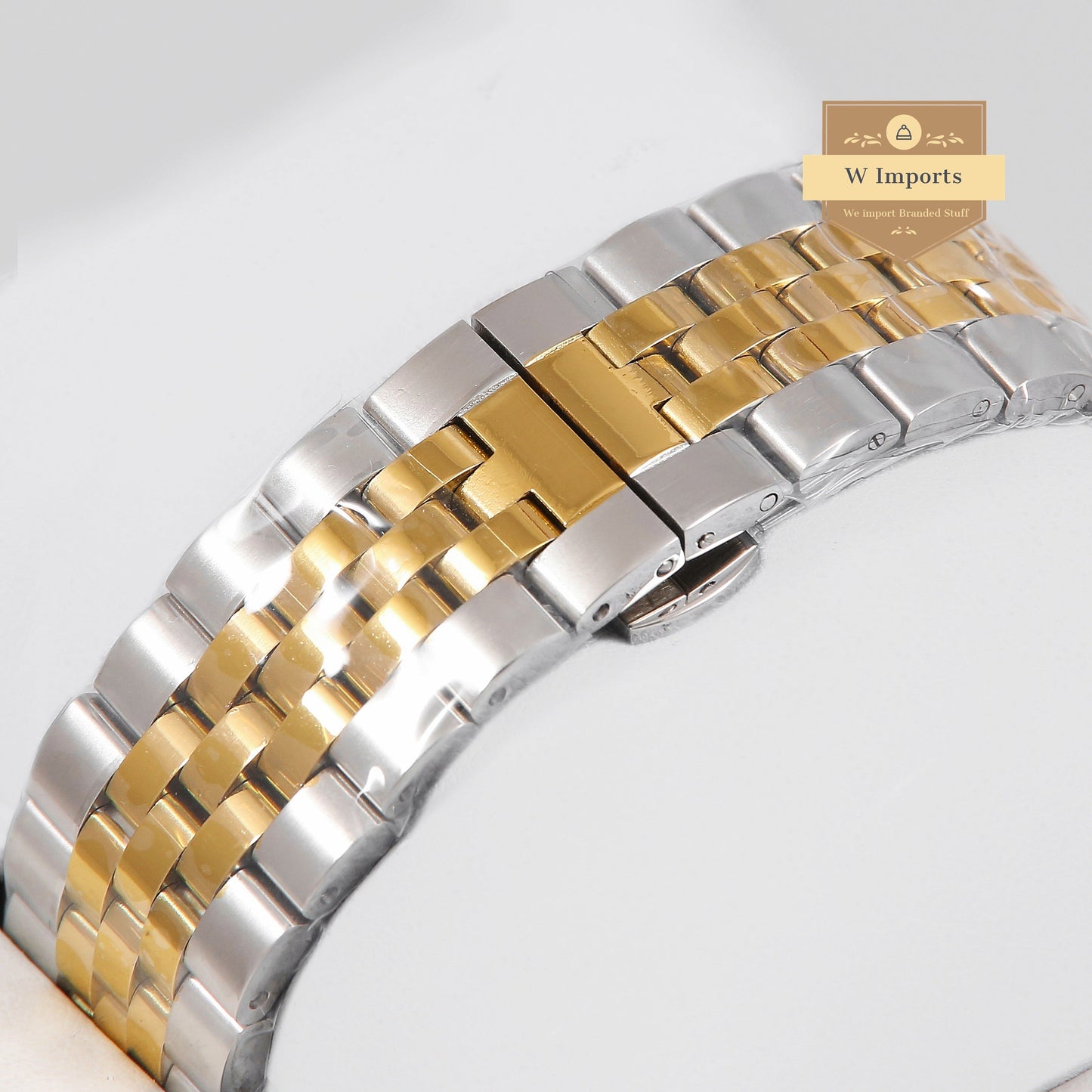 Latest Collection Two Tone Yellow Gold With White Dial & Stone Figure