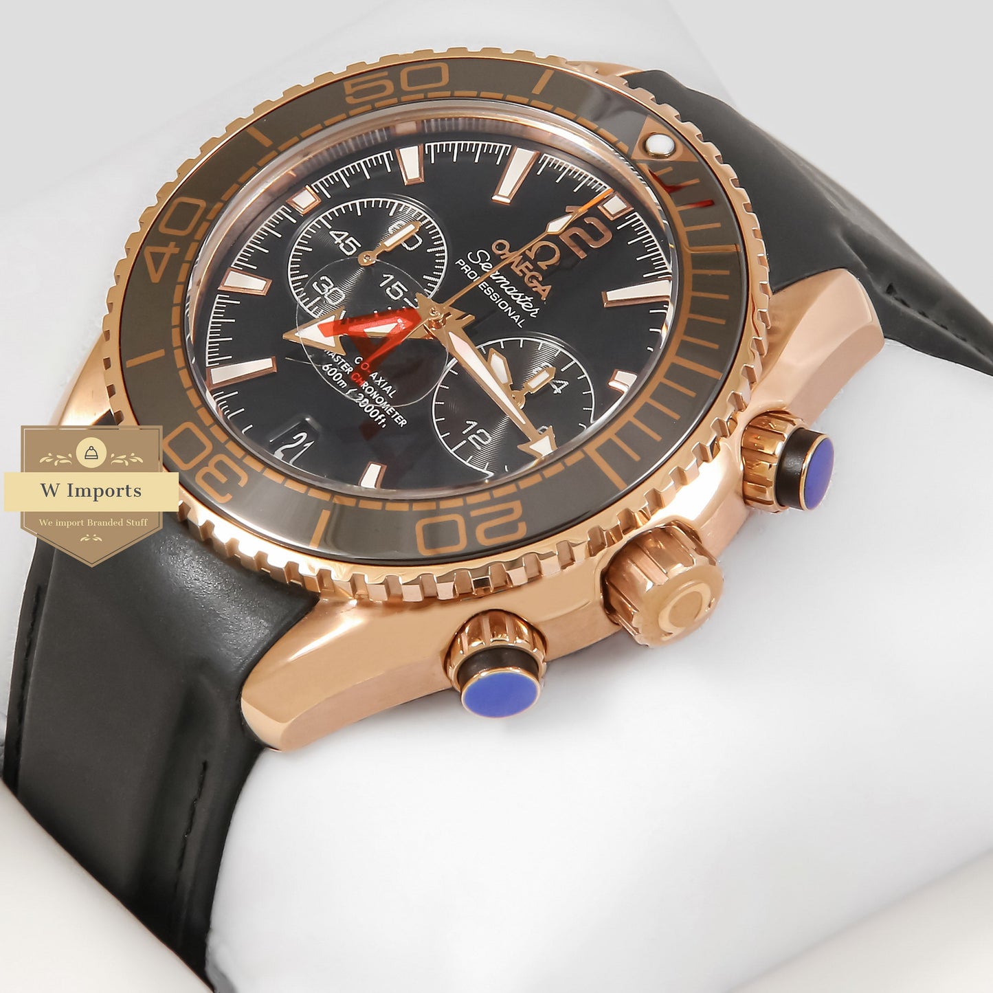 Latest Collection Chronograph Rose Gold Case With Black Dial & Rubber Strap