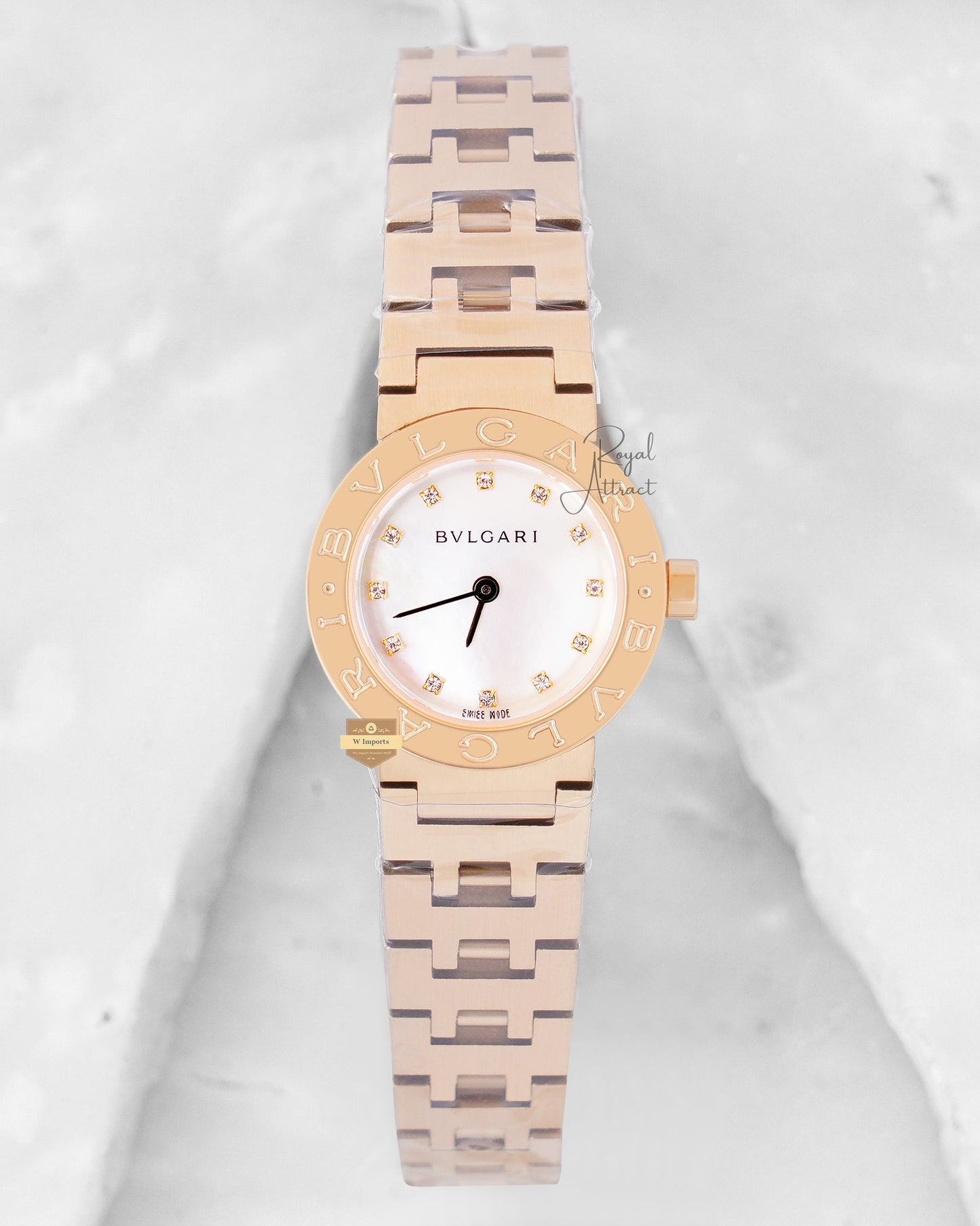 Latest Collection Yellow Gold With Mother of pearl Dial Ladies Watch