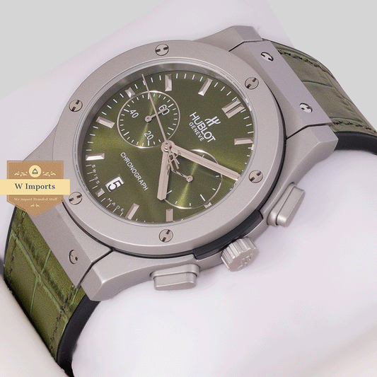 Latest Collection Silver Matt Case With Green Dial & Rubber Strap