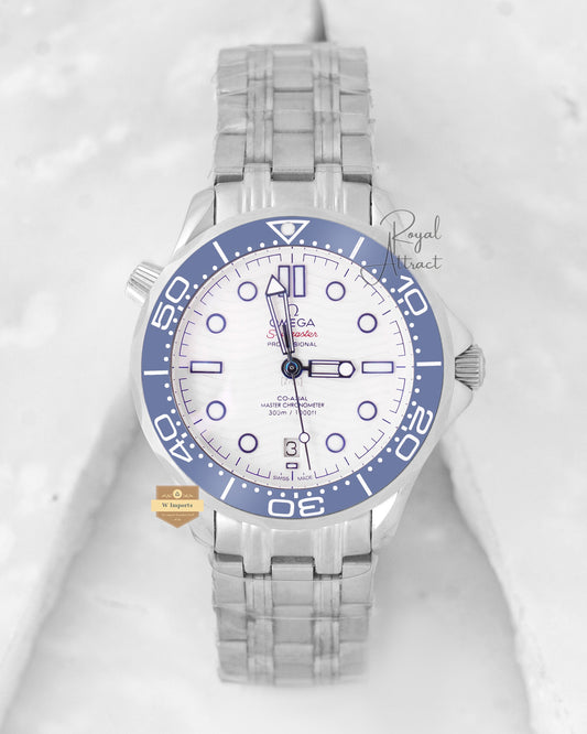Latest Collection Silver With White Dial & Blue bezel Automatic Watch