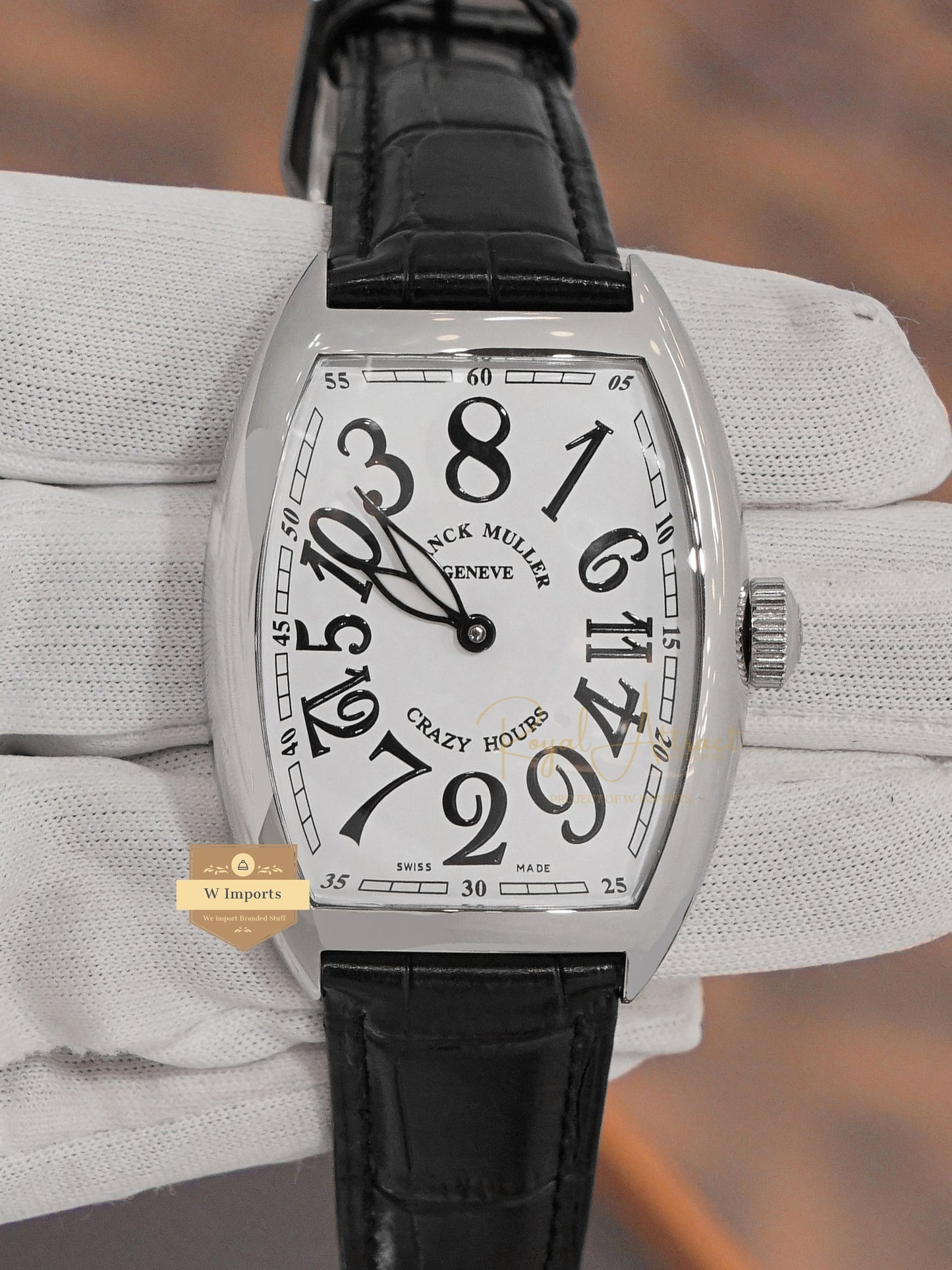 LATEST COLLECTION CRAZY SILVER CASE WITH WHITE DIAL AND LEATHER STRAP