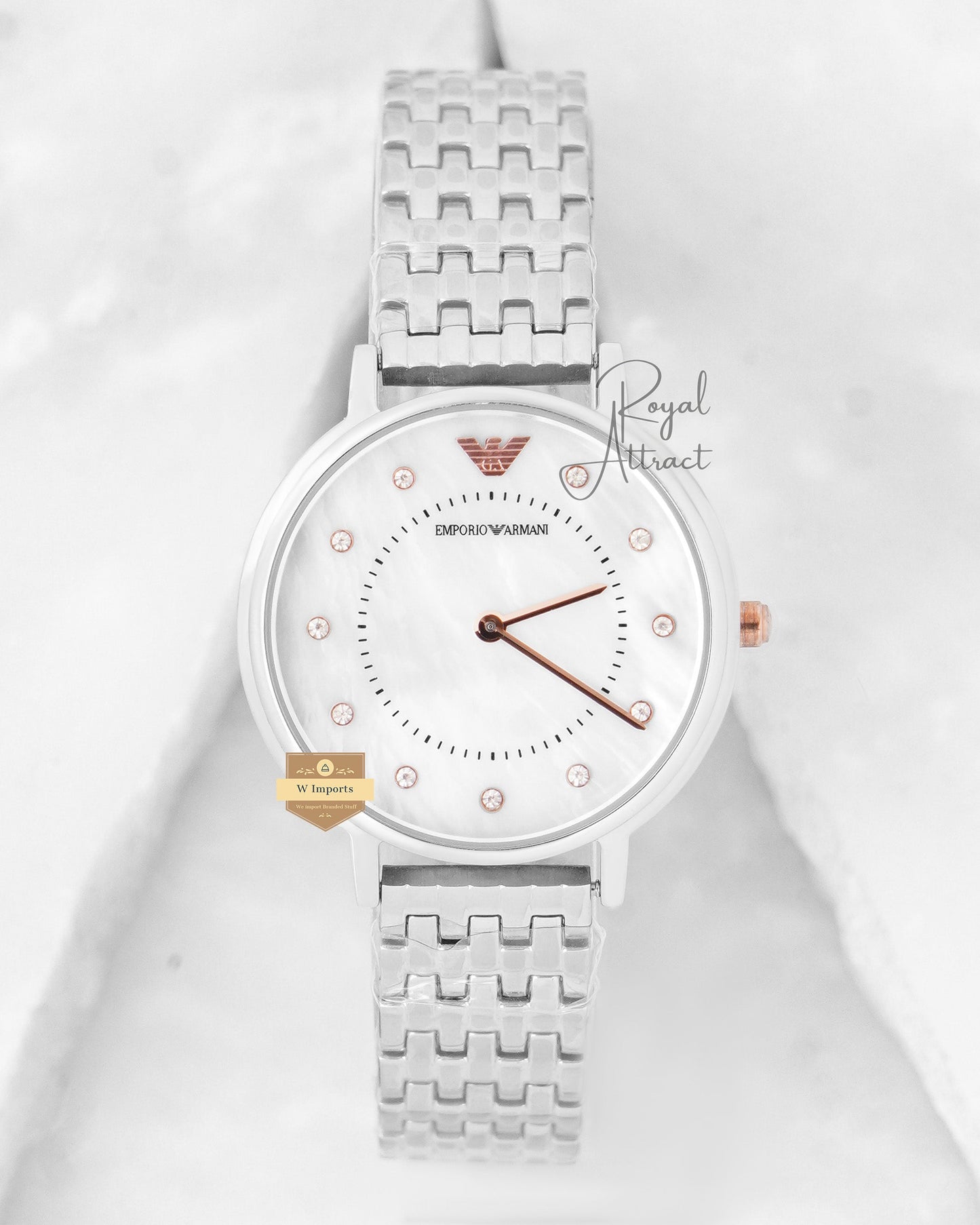 Latest Collection Silver With Mother of pearl Dial Chain Ladies Watch