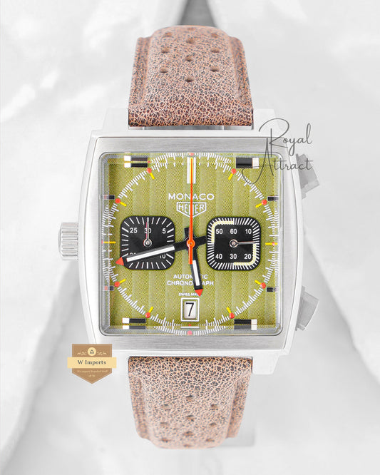 Latest Collection Chronograph Silver Case With Green Dial Leather Strap