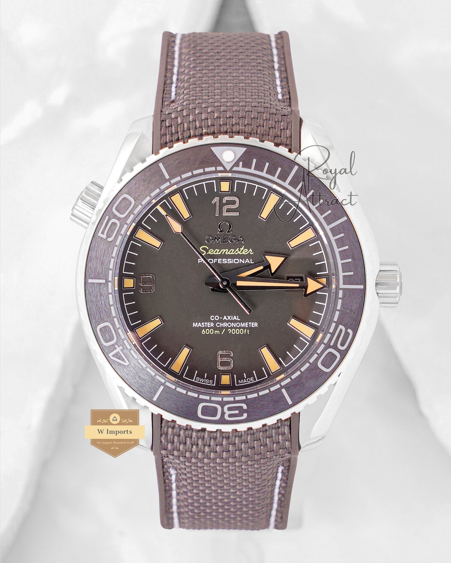 Latest Collection Silver Case With Olive Green Dial And Strap
