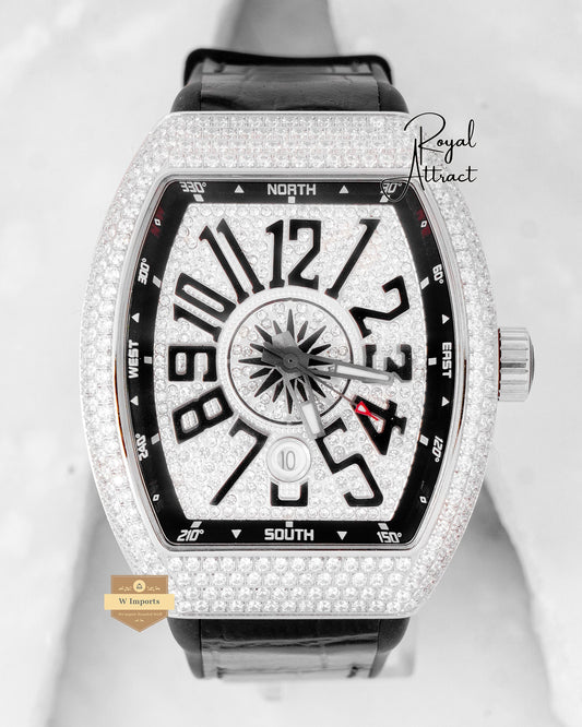Latest Collection Silver Stone Case With Dial And Black Leather Strap