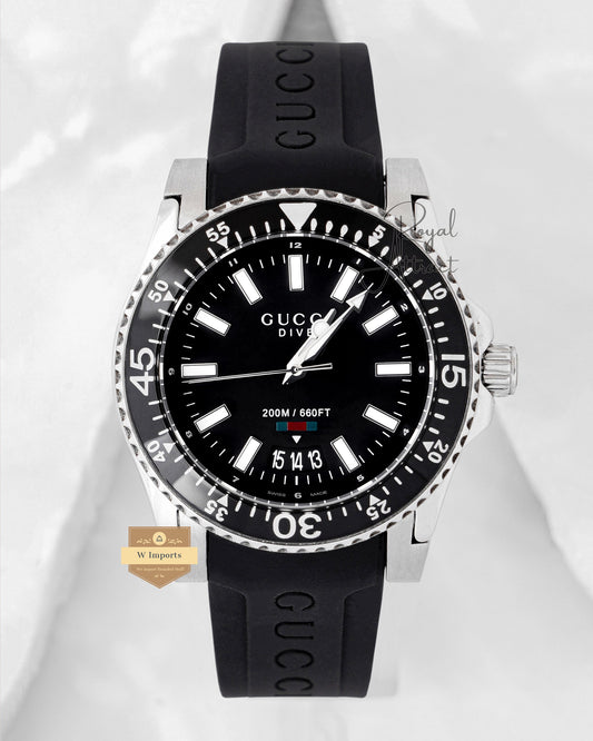 Latest Collection Silver Case With Black Dial And Pvc Strap