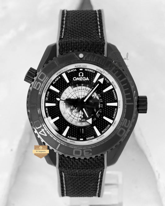 Latest Collection All Black Case With Dial & Structured Rubber Strap