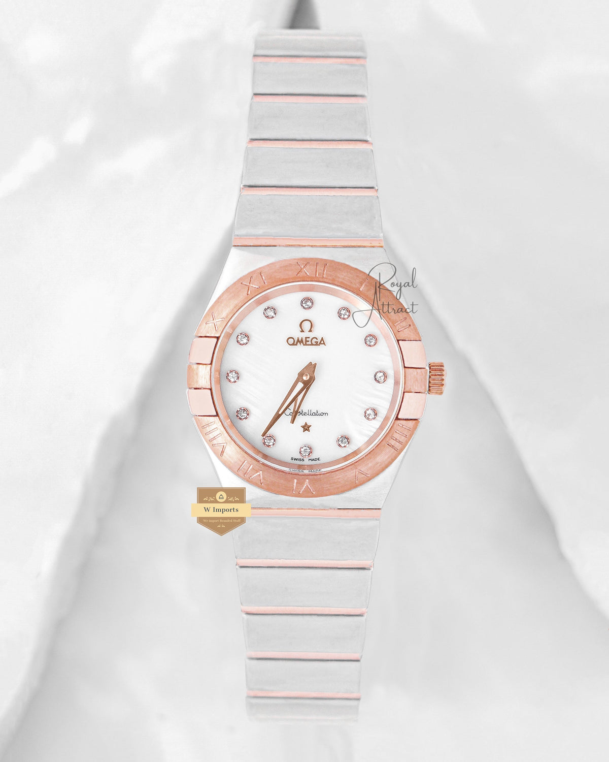 Latest Collection Two Tone Rose Gold With Mother Of Pearl Dial Automatic Ladies Watch