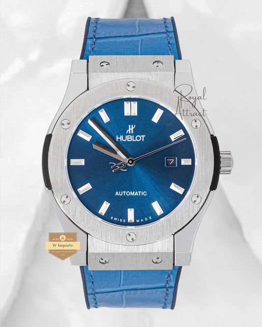 Latest Collection Silver Case With Blue Dial & Leather Strap