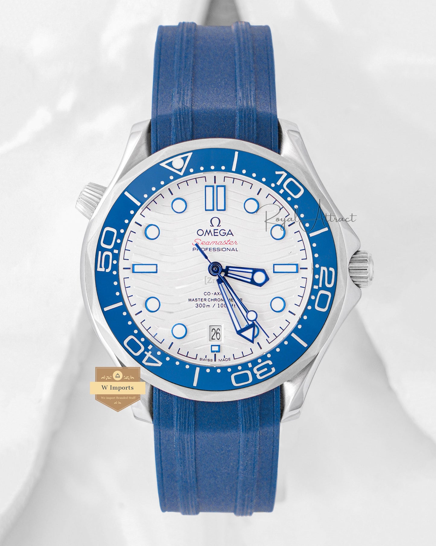 Latest Collection Silver Case With White Dial & Rubber Strap For Men