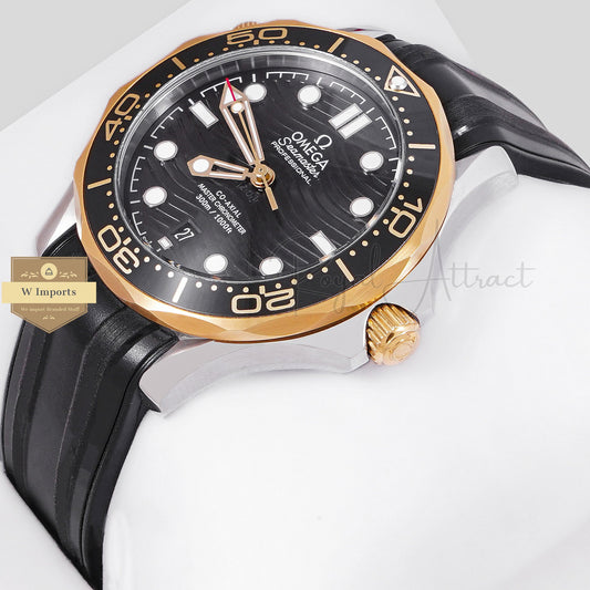 Latest Collection Silver Case With Black Dial & Rubber Strap