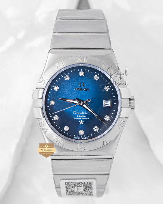 Latest Collection Silver With Blue Dial Stone Figure Chain Watch