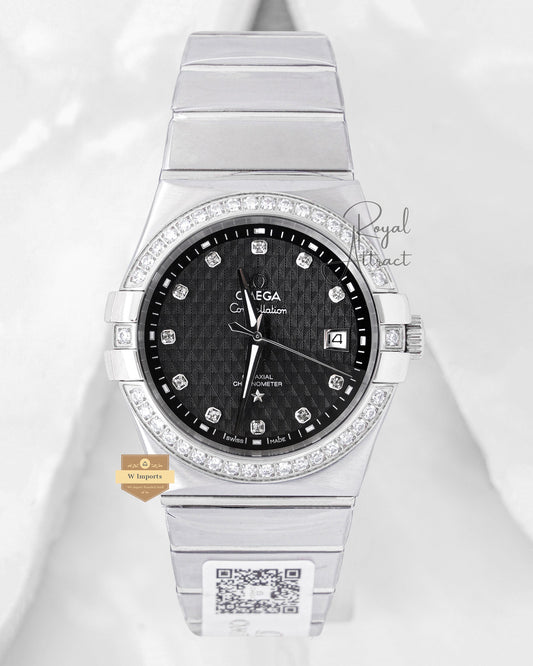 Latest Collection Silver With Black Texture Dial Stone Bezel Chain Watch