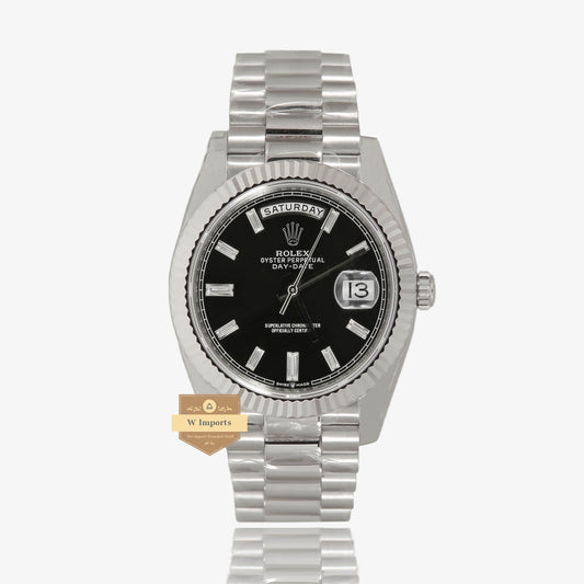 Latest Collection 40 Silver With Black Dial & Stone Index Automatic Watch EW Made
