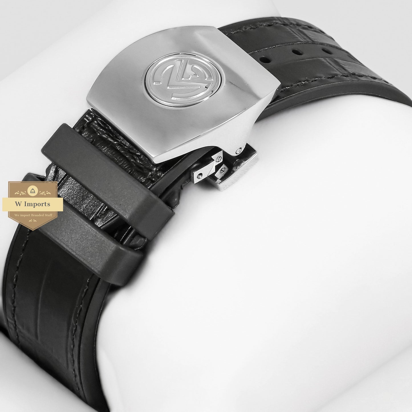 LATEST COLLECTION SILVER STONE CASE WITH BLACK DIAL AND PVC STRAP