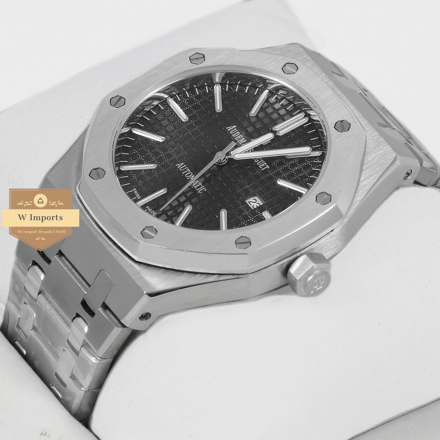 Latest Collection Oak Silver With Black Dial