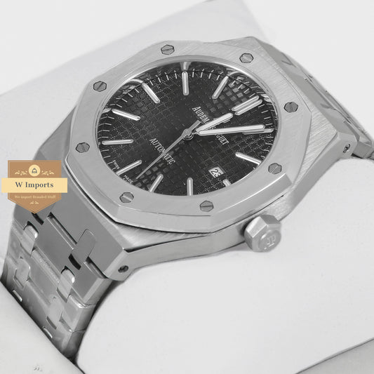 Latest Collection Oak Silver With Black Dial