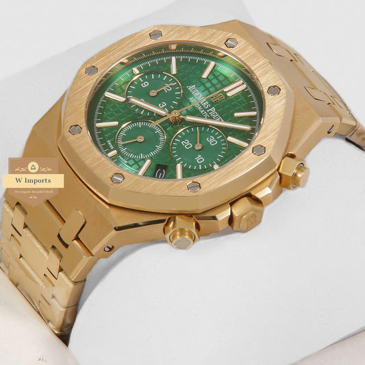 Latest Collection Oak Chronograph Yellow Gold With Green Dial