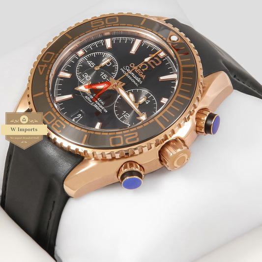 Latest Collection Chronograph Rose Gold Case With Black Dial & Rubber Strap