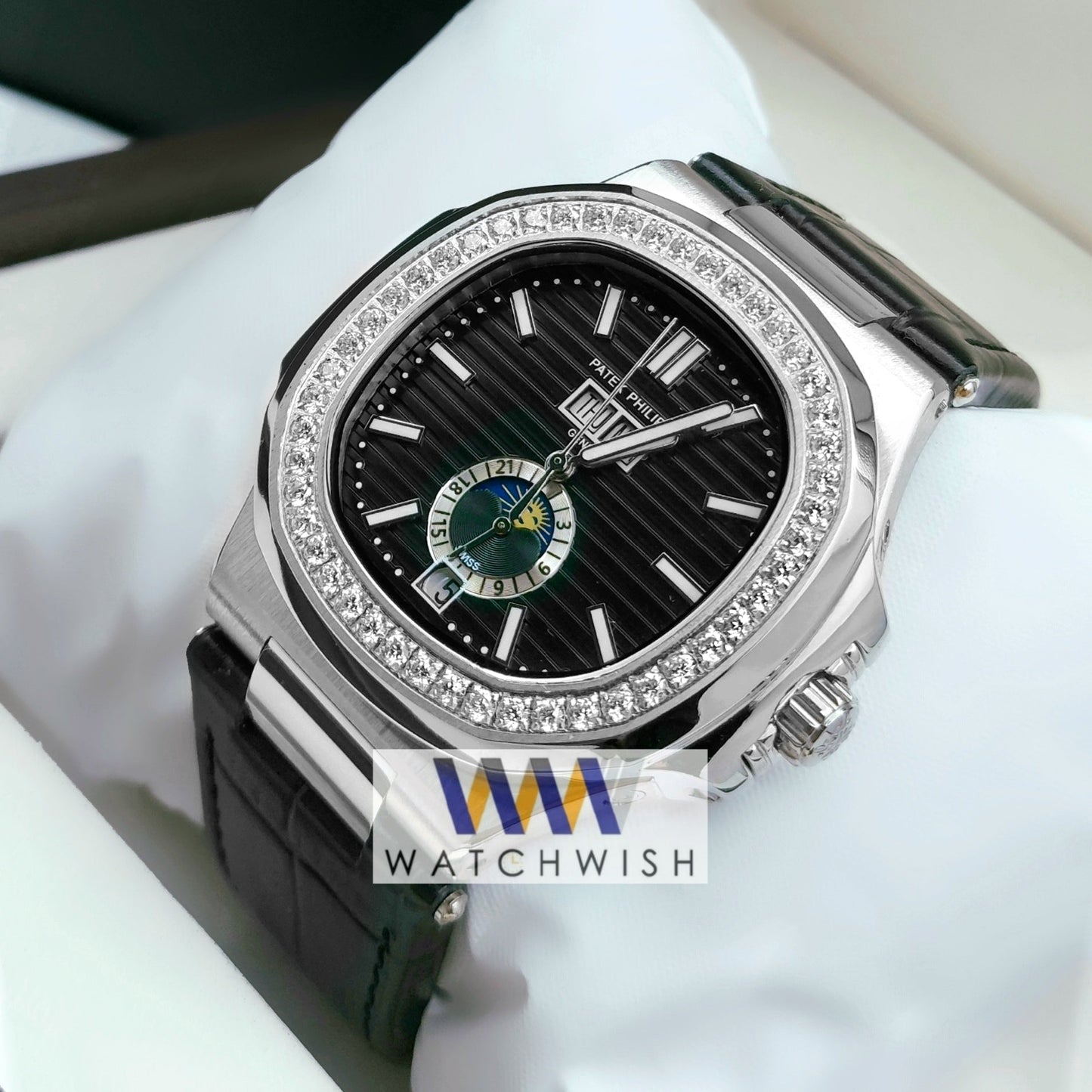 Exclusive Collection Silver With Black Dial Stone Bazel Automatic Watch