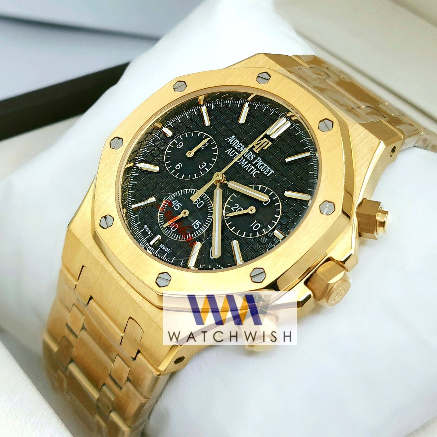 New Collection Yellow Gold With Black Dial Chronograph Watch