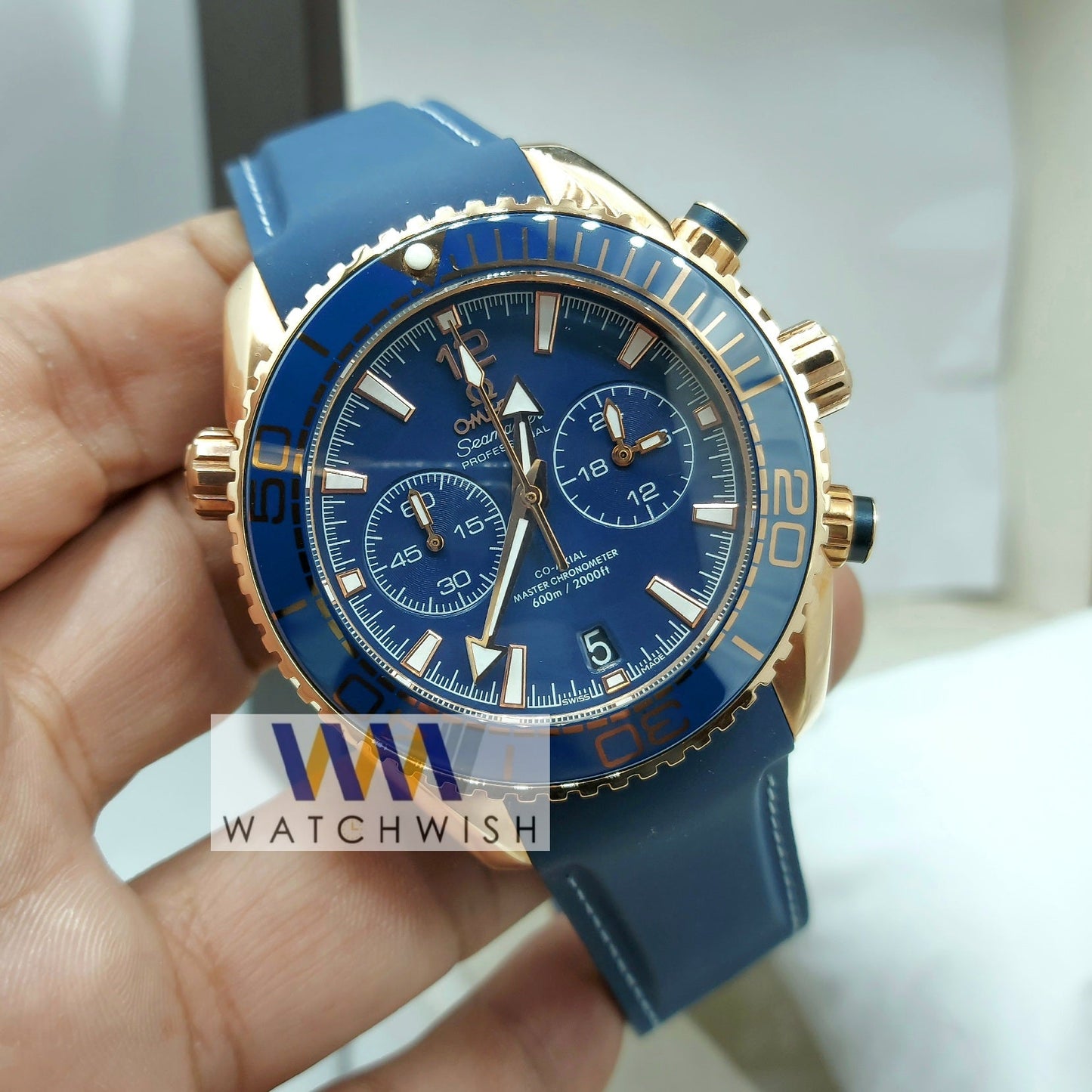 Exclusive Collection Rose Gols With Blue Dial Chronograph Brand Watch
