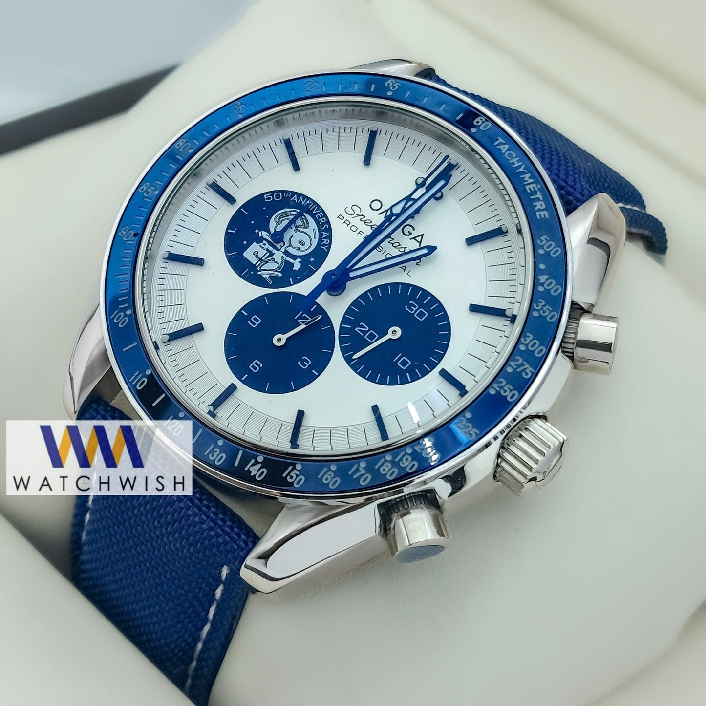New Collection Silver With White Dial Chronograph Brand Watch